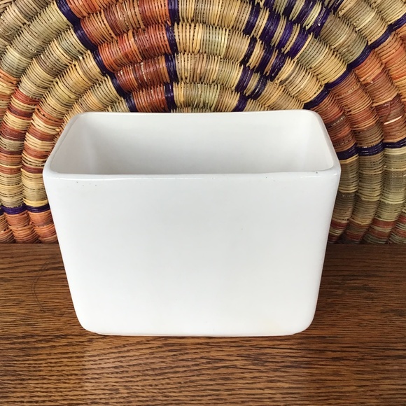 Vintage McCoy Pillow Vase Planter Cream White Rectangle Made in USA - Picture 2 of 14